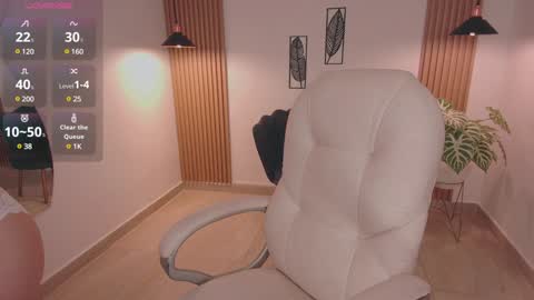 Snapshot of zoe_millerx chatting on 01.28.25 zoe_millerx online show from 01.28.25