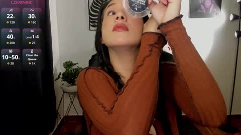 Snapshot of zoe_millerx chatting on 10.20.25 zoe_millerx online show from 10.20.25