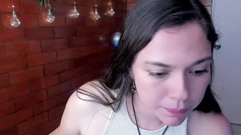 Zoe  online show from 02.17.25