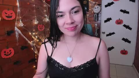 Zoe  online show from 10.28.25