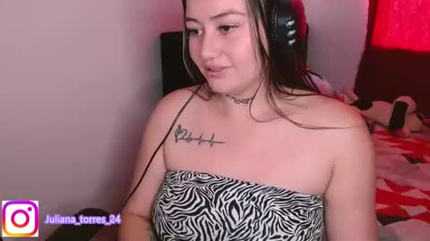 Snapshot of zoe_sexy69 chatting on 12.02.24 ZOE online show from 12.02.24