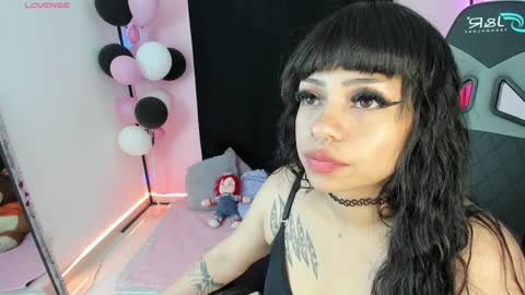 zoe_sullivan_ online show from 12.10.24