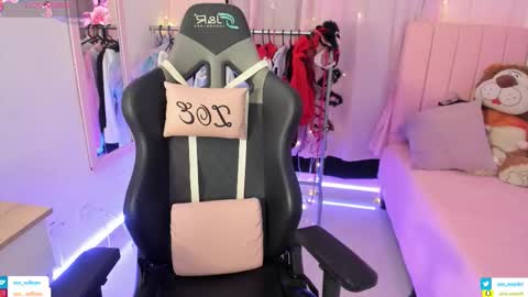 zoe_sullivan_ online show from 02.06.26