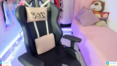 zoe_sullivan_ online show from 02.12.26