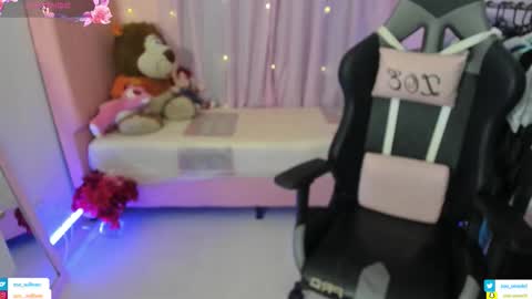 zoe_sullivan_ online show from 02.27.26