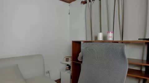 Zoe online show from 02.23.26