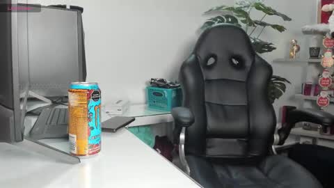 Zoe online show from 12.22.25