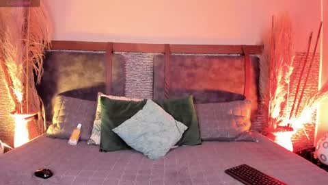 Zoe online show from 12.27.24