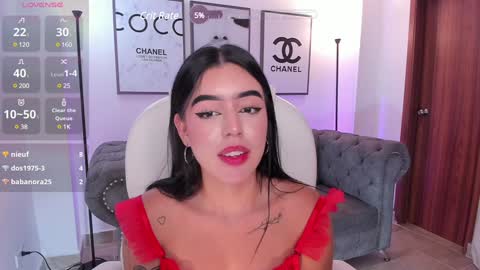 Snapshot of zoee_jackson chatting on 01.21.25  zoee jackson online show from 01.21.25