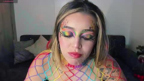 Snapshot of zoee_jackson chatting on 11.09.25 zoee jackson online show from 11.09.25