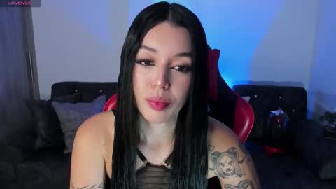 Snapshot of zoee_jackson chatting on 12.05.25 zoee jackson online show from 12.05.25