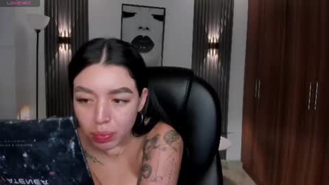  zoee jackson online show from 07.09.26