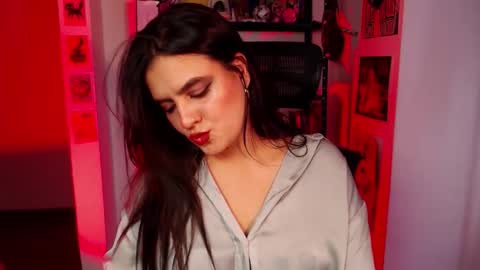 Zoee online show from 02.06.26