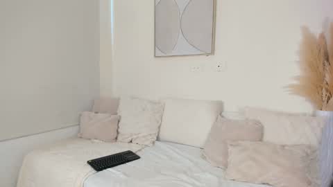 Snapshot of zoegarner10 chatting on 12.22.25 zoegarner10 online show from 12.22.25