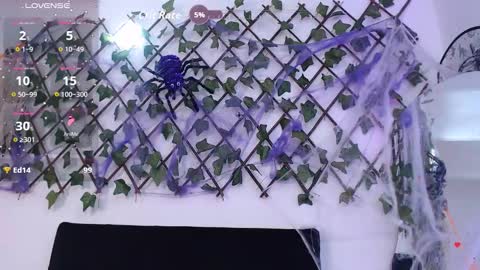 Laura  online show from 10.19.25