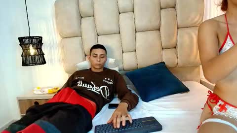 zoelucas online show from 12.02.25