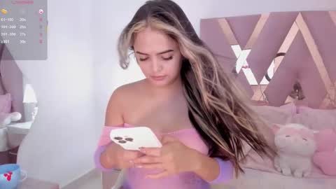 Antonella Kim online show from 10.11.25