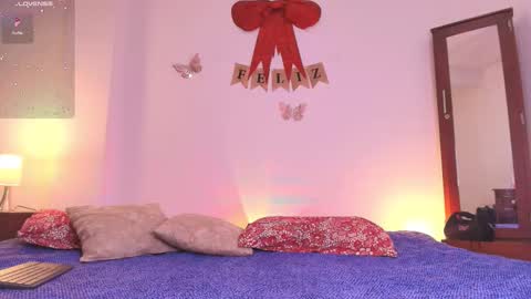 Snapshot of zoemonroe7 chatting on 03.26.26 lia monroe online show from 03.26.26