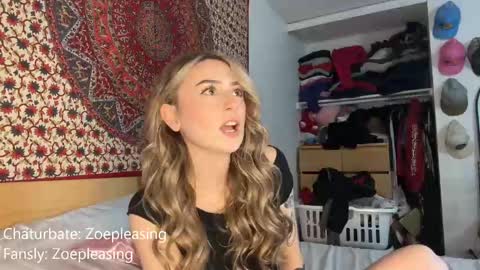 zoepleasing online show from 10.17.25