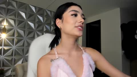 Zoe Rouse online show from 01.10.26