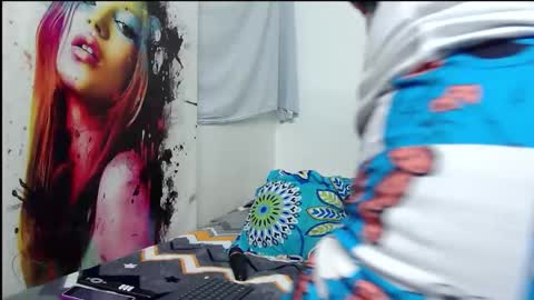 zoethorner online show from 04.16.26