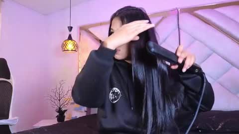 Zoe online show from 03.31.26