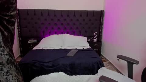 Zoe online show from 11.28.25