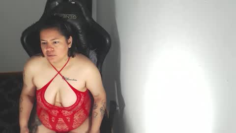 zol_gil03 online show from 10.05.25