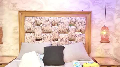 zoley  online show from 03.29.26