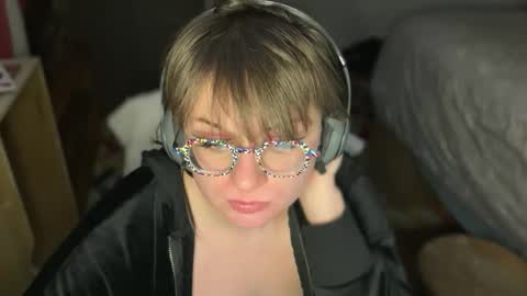 rebecca buckler online show from 01.16.25