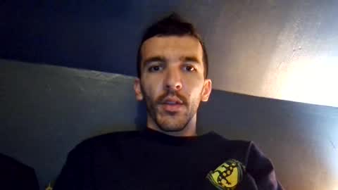 Snapshot of zommmmmmmmm chatting on 10.14.25 zom online show from 10.14.25