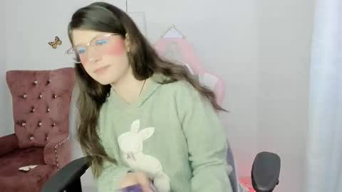 Alicie online show from 11.26.25