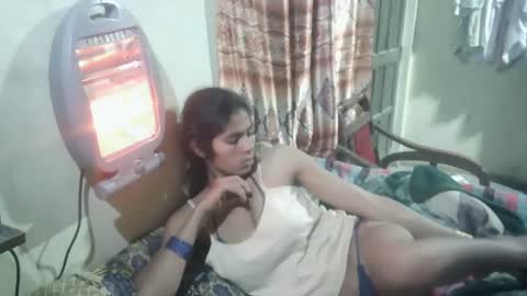 Snapshot of zoyakhan803 chatting on 03.03.25 zoyakhan803 online show from 03.03.25