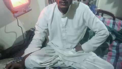 Snapshot of zoyakhan803 chatting on 03.04.25 zoyakhan803 online show from 03.04.25