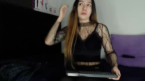 Snapshot of zpzphot chatting on 11.03.25 zpzphot online show from 11.03.25