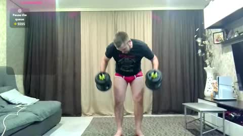 Snapshot of ztigrousz chatting on 11.16.25 ztigrousz online show from 11.16.25