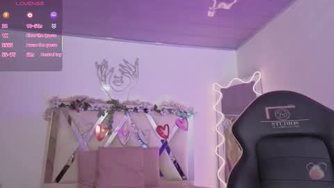 ZURY   online show from 01.08.26