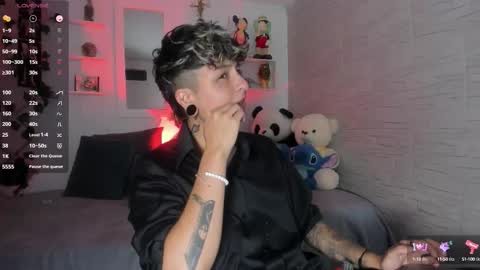 Zury Ramirez online show from 10.13.25