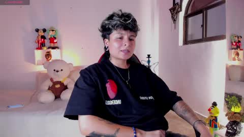 Zury Ramirez online show from 05.15.26