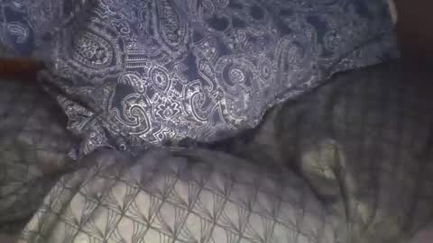 Snapshot of zyggy87 chatting on 11.18.25 zyggy87 online show from 11.18.25