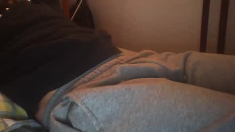 Snapshot of zyggy87 chatting on 12.02.25 zyggy87 online show from 12.02.25