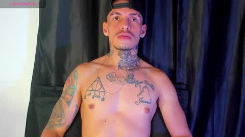 Snapshot of zyongarcia2020 chatting on 12.01.24 zyon garcia online show from 12.01.24