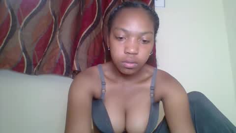 zyraelle_01 online show from 04.28.26