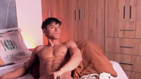 zyzz_1812 online show from 11.02.25