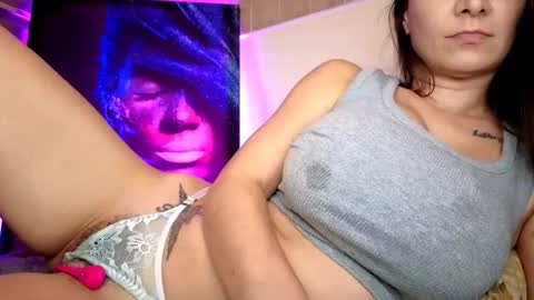 zzarraaa online show from 11.19.25