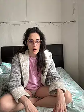 Lunaabbey online show from 03.29.26