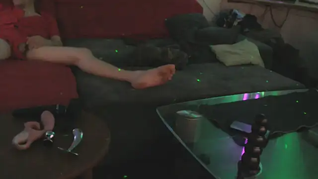 Snapshot of davidgntxxxxx chatting on 11.25.25 davidgntxxxxx online show from 11.25.25