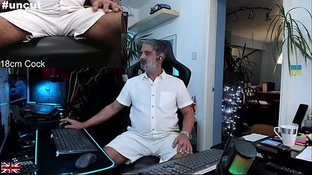 OnlineBossUK online show from 11.19.25