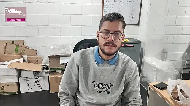 AndyHepburn online show from 10.10.25