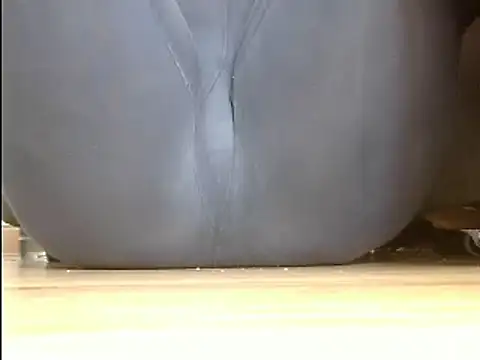 Snapshot of Squirtlady38 chatting on 01.23.25 Squirtlady38 online show from 01.23.25